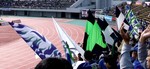 「BLUE HEAVEN」のビッグフラッグがずらり