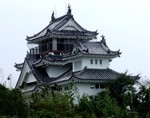 城の形をした鳥居博物館