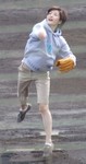 水野真紀さんによる始球式