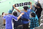 写真撮影をするJ's GOALの記者