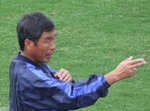 元大塚FCのカマタマーレ山出監督