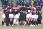 試合後、円陣を組むライナーズの選手たち