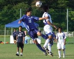 空中での競り合い
