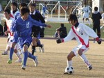 刈谷の速攻に対峙する浜名の選手