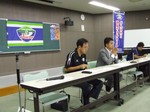 クラブスタッフの席