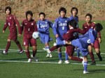 敵陣へ攻め込むヴォルティス