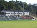 バックスタンドには柔道選手の姿も