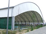 屋根つきフットサルフィールドの屋根