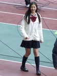笑顔を見せる足立梨花さん
