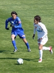 惜しいシュートを放ったFW佐藤