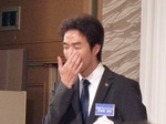 涙ぐむ美濃部監督