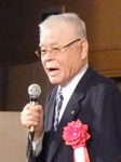 挨拶するキョーエイグループ副会長